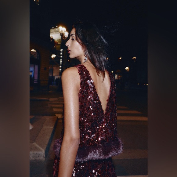 ZARA SEQUIN TOP WITH FAUX FUR HEM - Picture 10 of 13